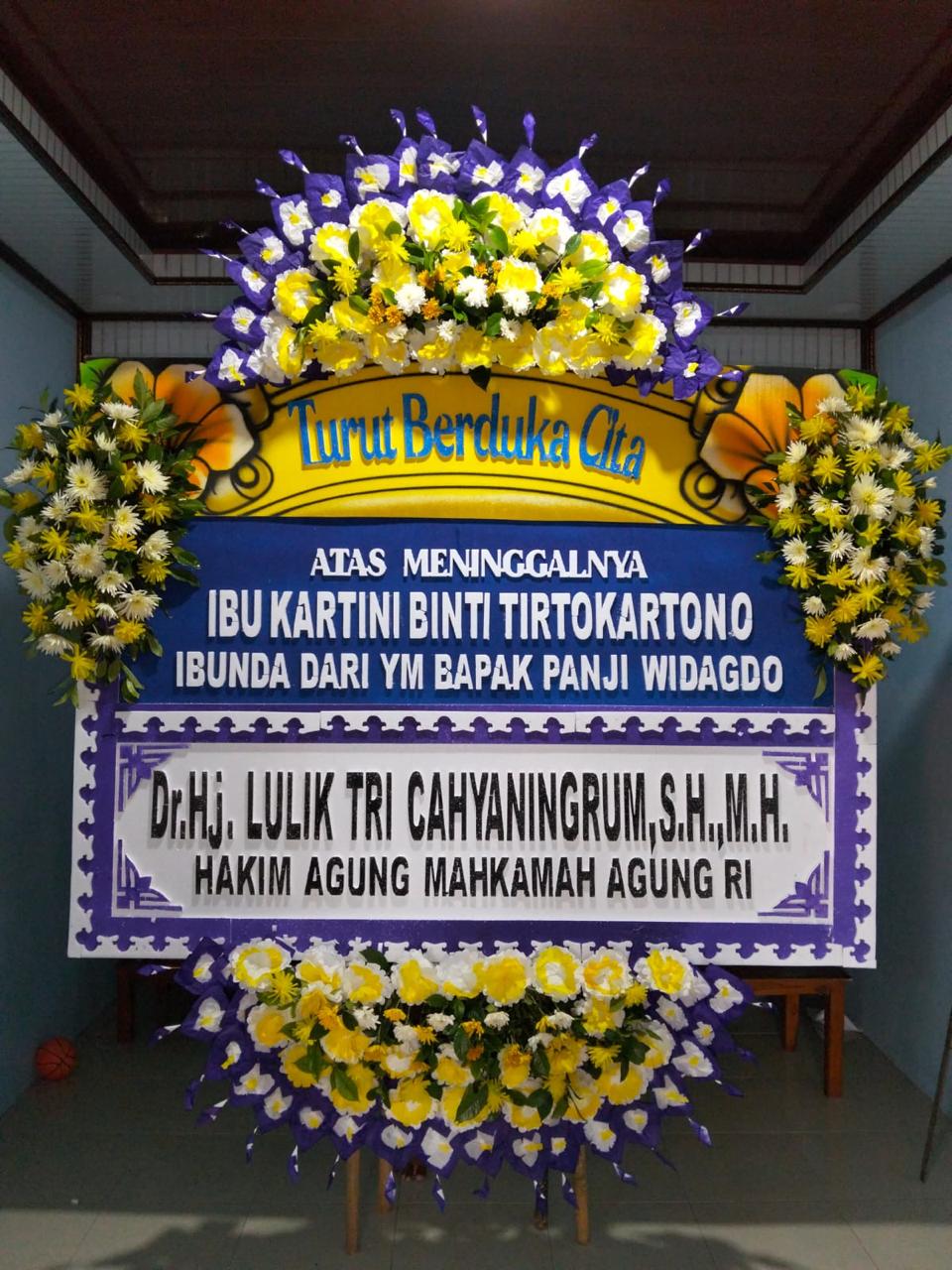 Bunga papan duka cita Karanganyar