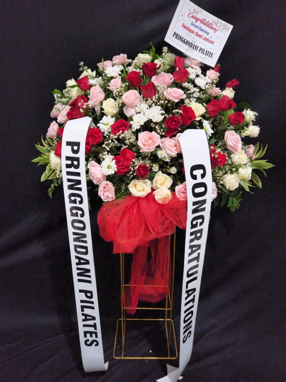 Bunga standing congratulations Solo