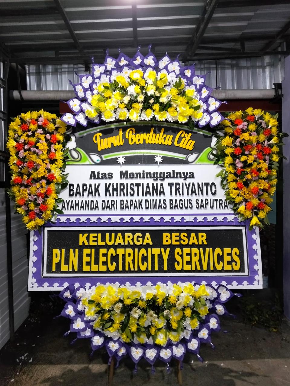 Toko bunga Karanganyar Solo CASSIOPEIA Florist rangkaian bunga segar